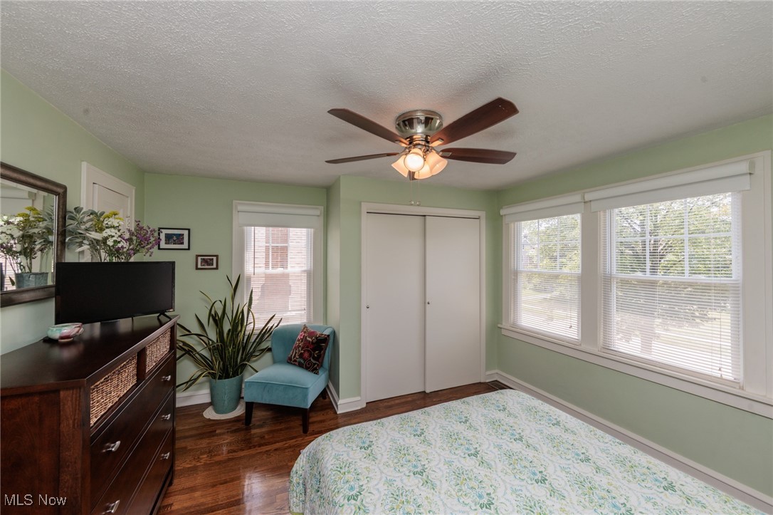 2199 Barrington Road Cleveland, OH 44118 - Photo 28 of 50