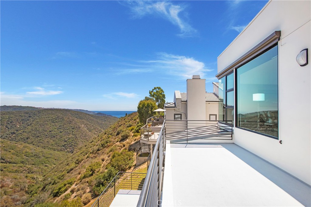 773 Barracuda Way Laguna Beach, CA 92651 - Photo 12 of 38 a view of a balcony