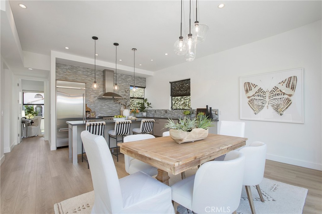 773 Barracuda Way Laguna Beach, CA 92651 - Photo 9 of 38 a view of a dining room with furniture