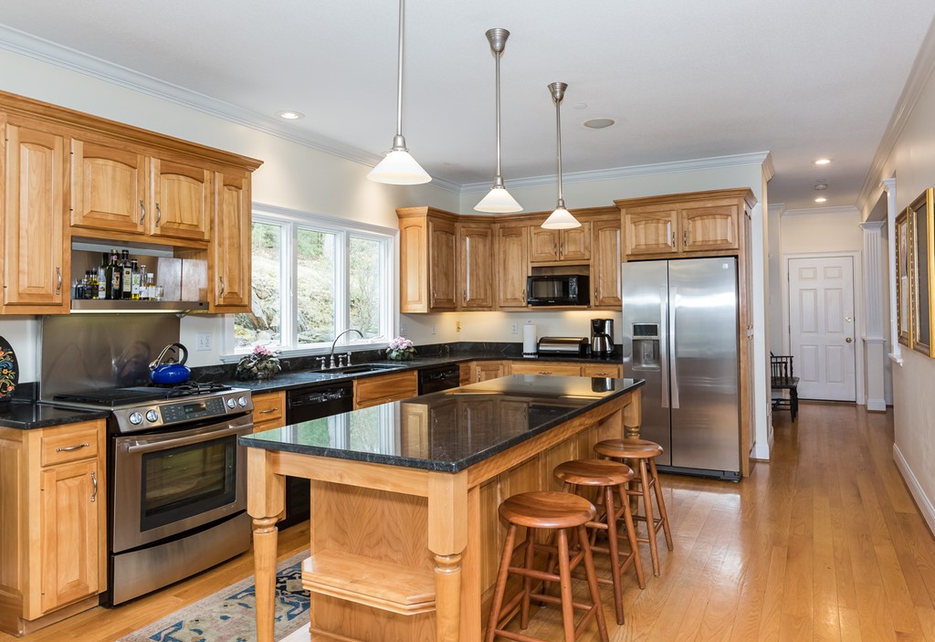 7 Danforth Farm Road Wilbraham, MA 01095 - Photo 13 of 30
