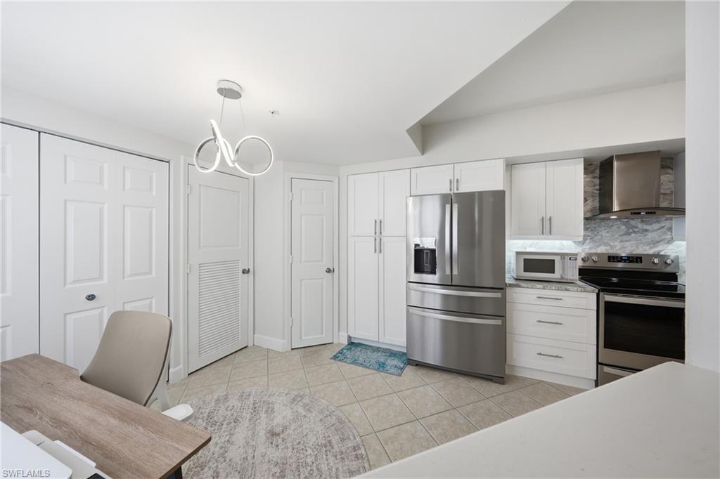 4950 Deerfield Way, Unit D103 Naples, FL 34110 - Photo 17 of 44