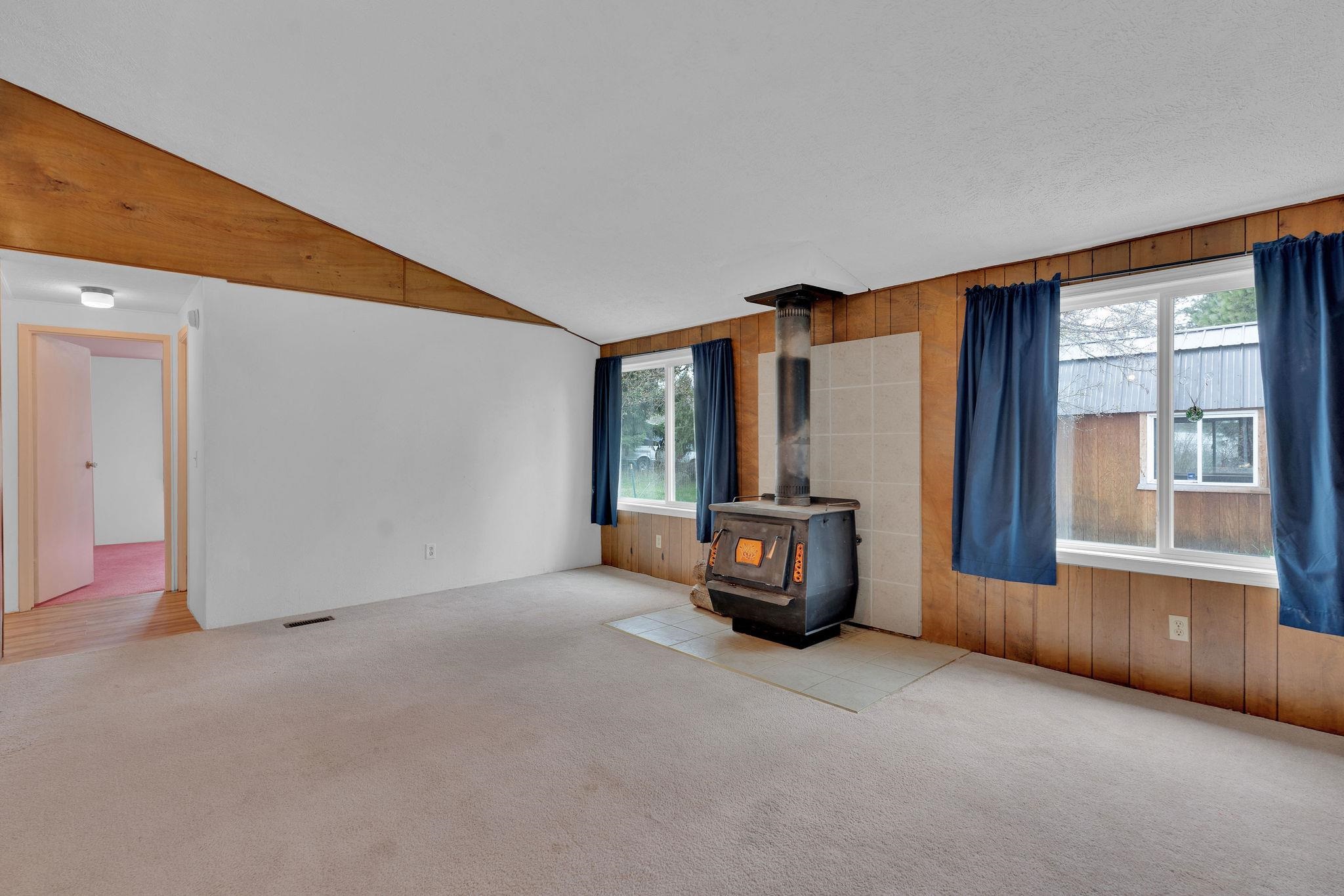 1813 West Pinto Road Colbert, WA 99005 - Photo 4 of 16