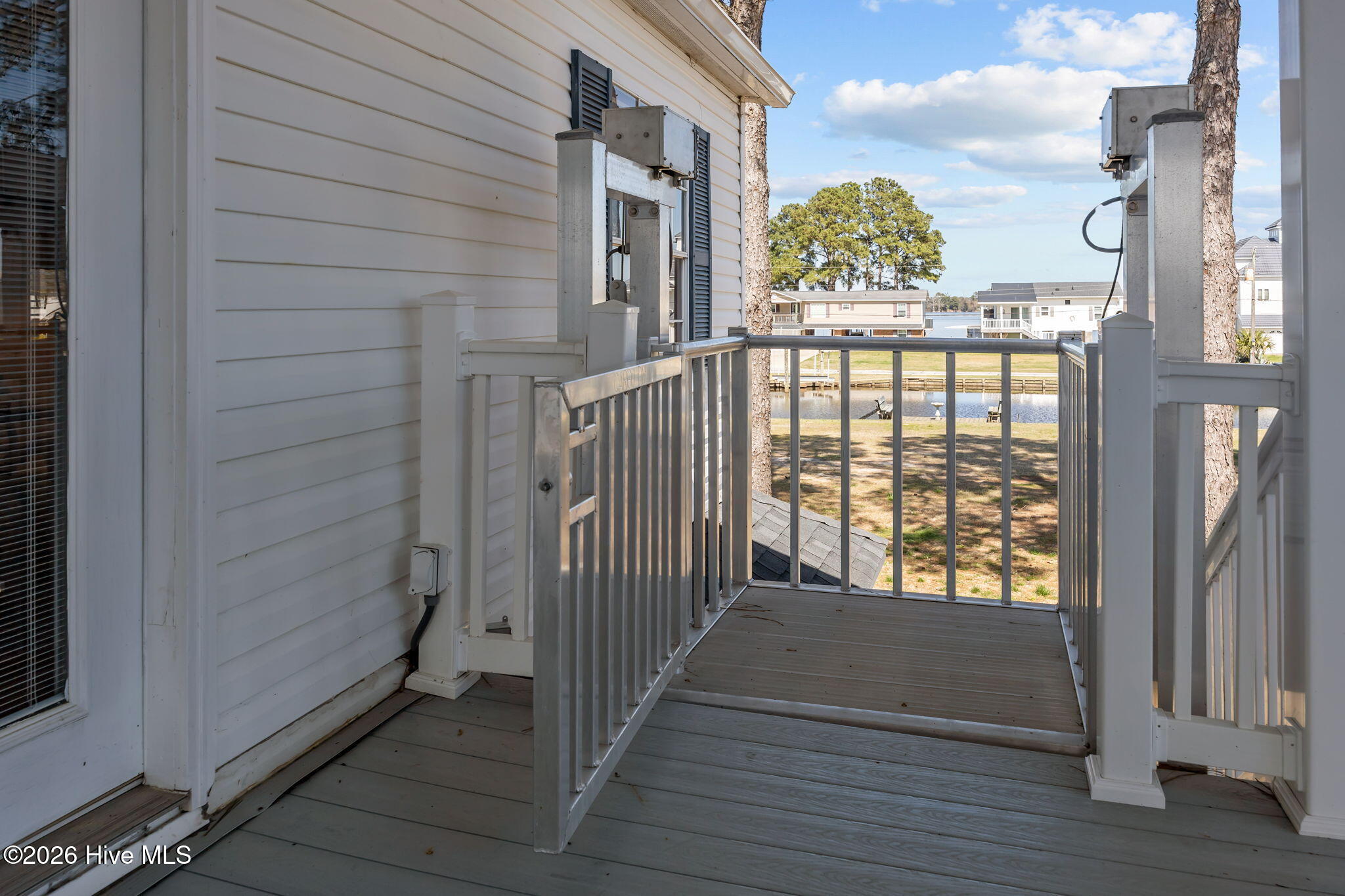 45 Riverview Chocowinity, NC 27817 - Photo 15 of 51 Cargo Lift