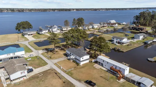 $459,900 | 45 Riverview, Chocowinity, NC 27817