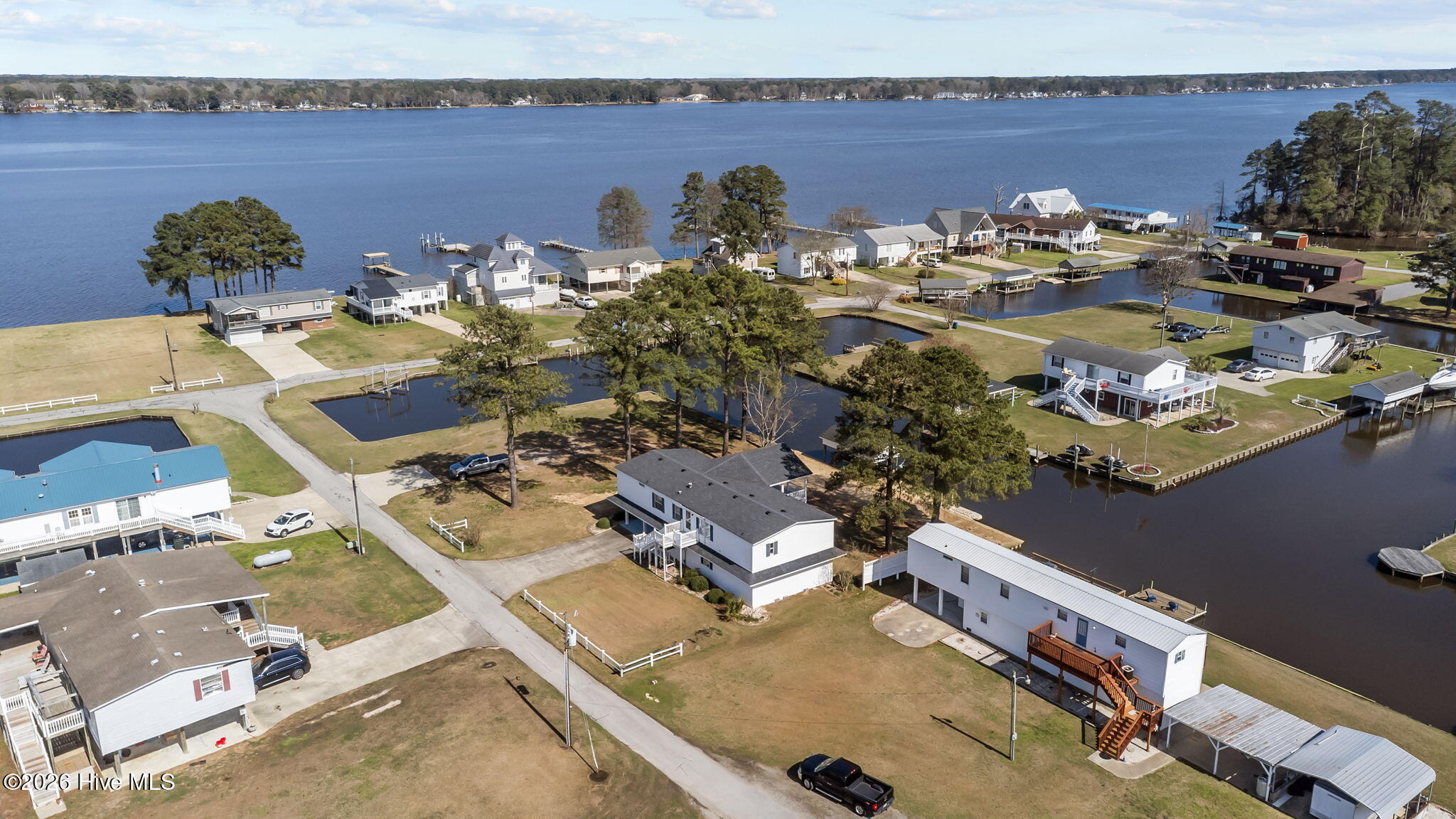 45 Riverview Chocowinity, NC 27817 - Photo 6 of 51 Aerial Right Side View