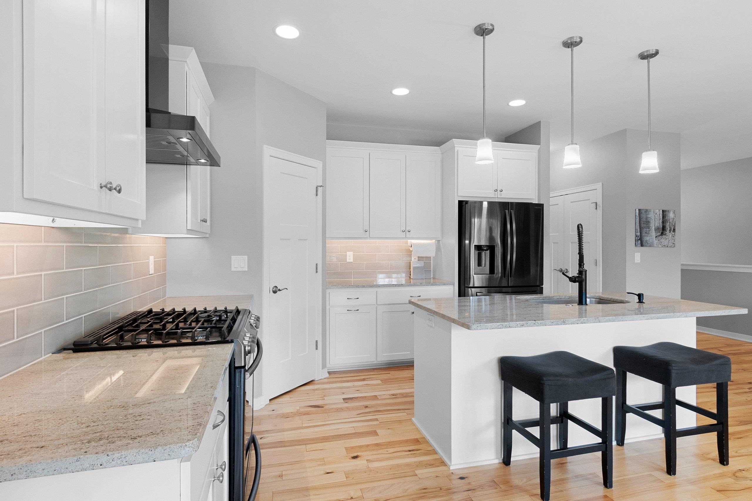 3442 Leeds Castle Drive Green Bay, WI 54313 - Photo 19 of 89