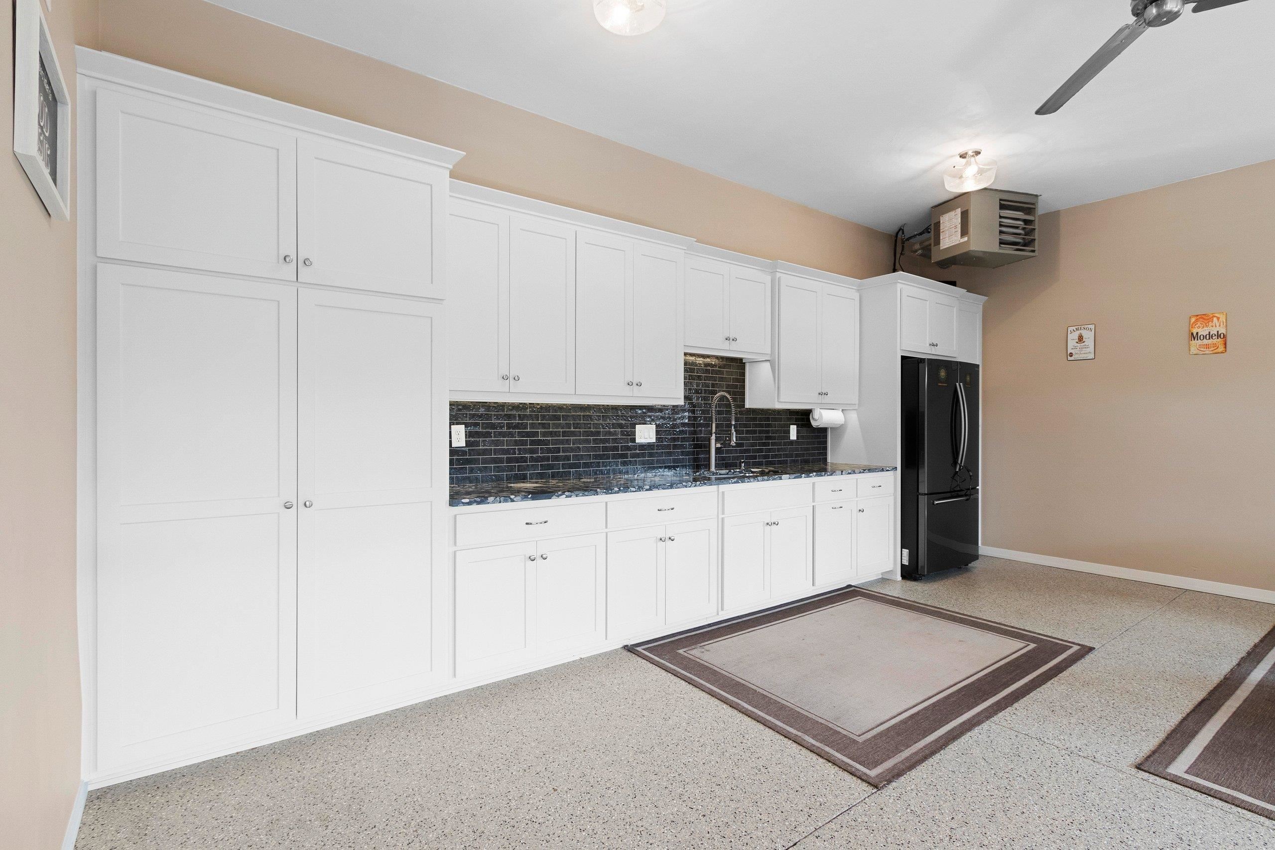 3442 Leeds Castle Drive Green Bay, WI 54313 - Photo 61 of 89