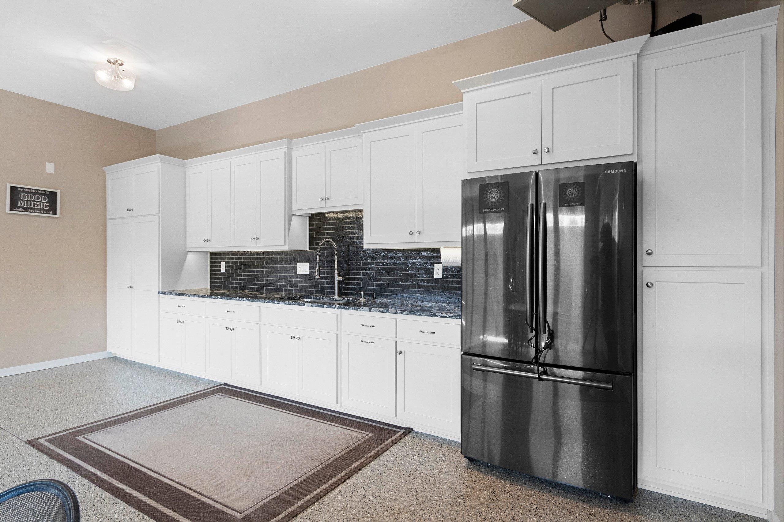 3442 Leeds Castle Drive Green Bay, WI 54313 - Photo 63 of 89