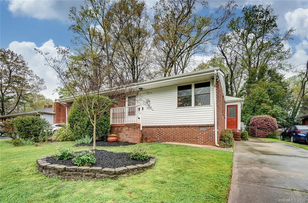 713 Manhasset Road Charlotte, NC 28209 - Photo 1 of 25