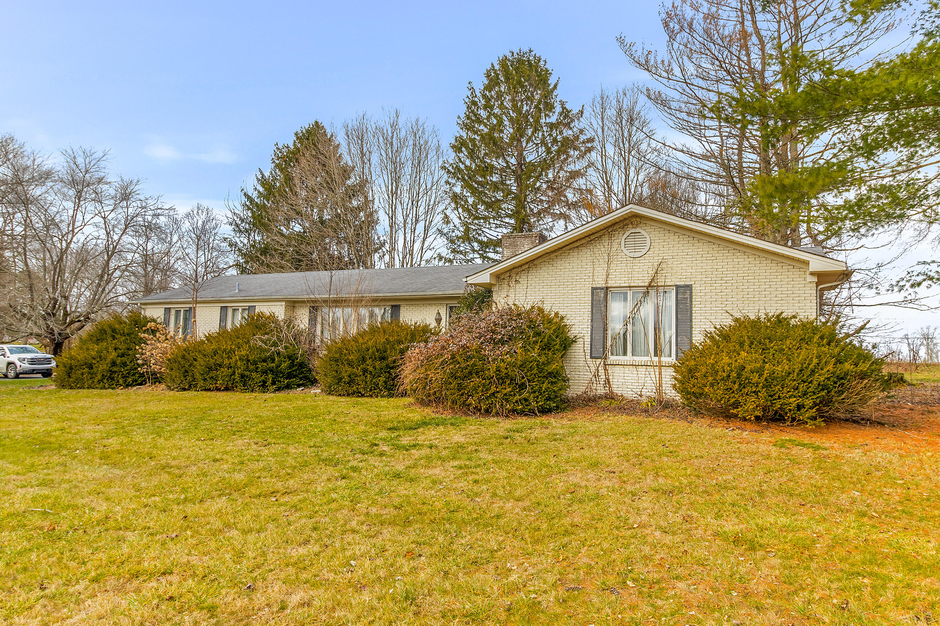 160 Bill Mays Road London, KY 40744 - Photo 2 of 51 IMG_4164