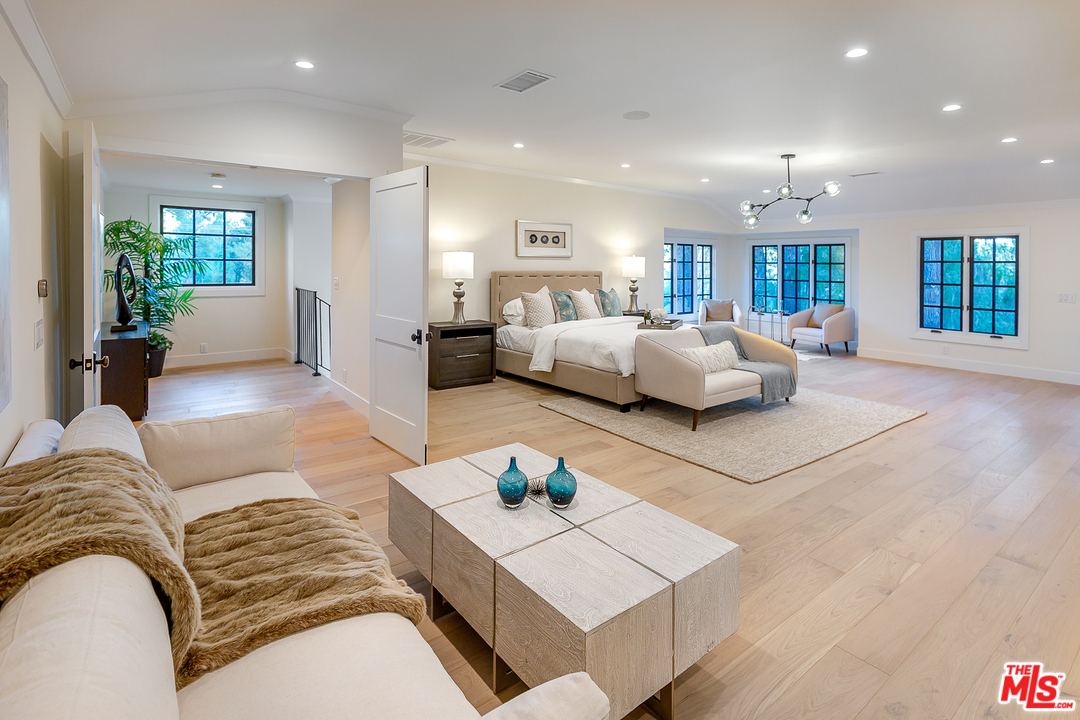 5403 Jed Smith Road Hidden Hills, CA 91302 - Photo 23 of 43