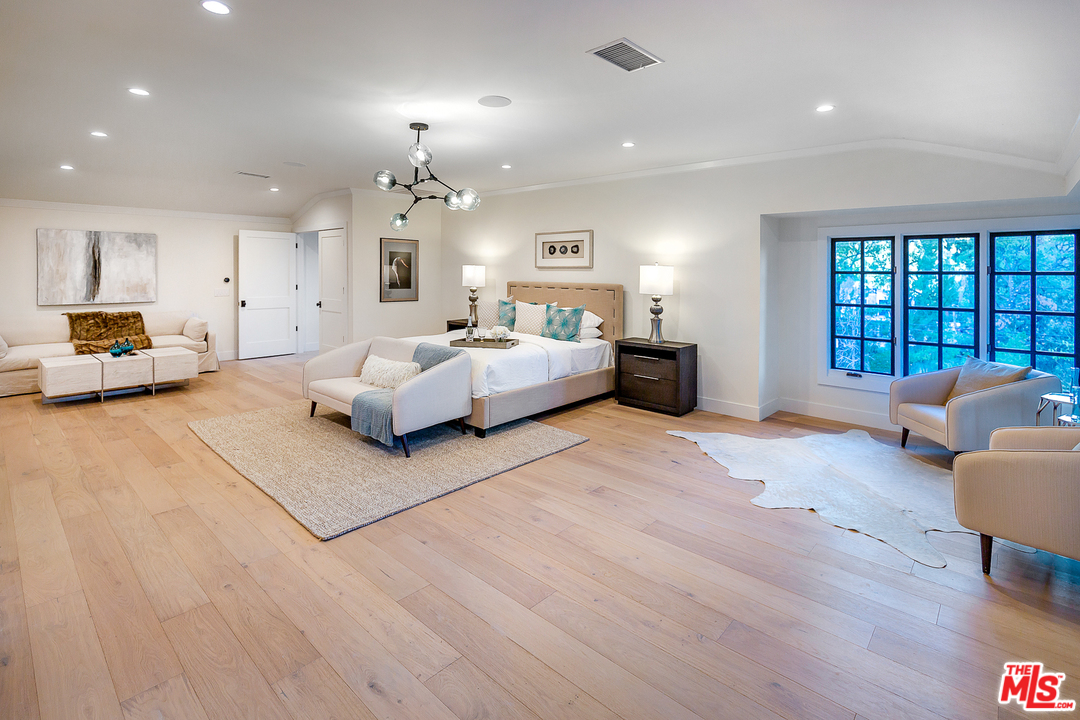 5403 Jed Smith Road Hidden Hills, CA 91302 - Photo 25 of 43