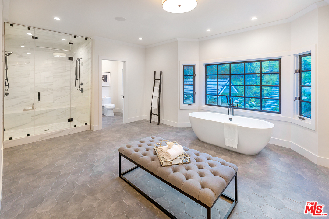 5403 Jed Smith Road Hidden Hills, CA 91302 - Photo 30 of 43