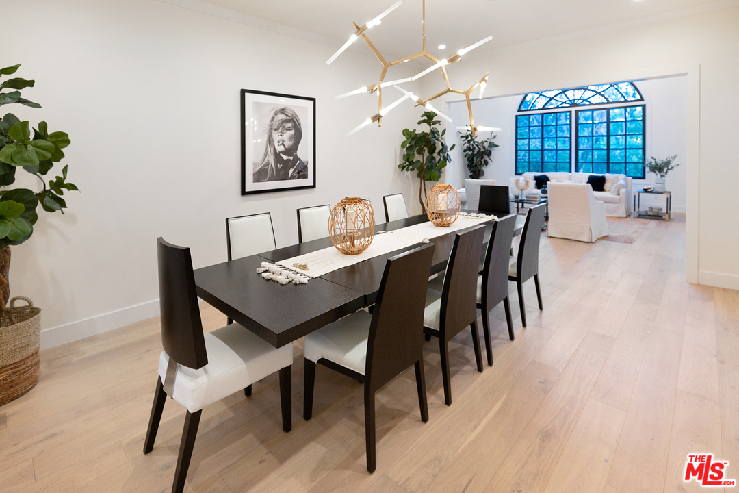 5403 Jed Smith Road Hidden Hills, CA 91302 - Photo 9 of 43