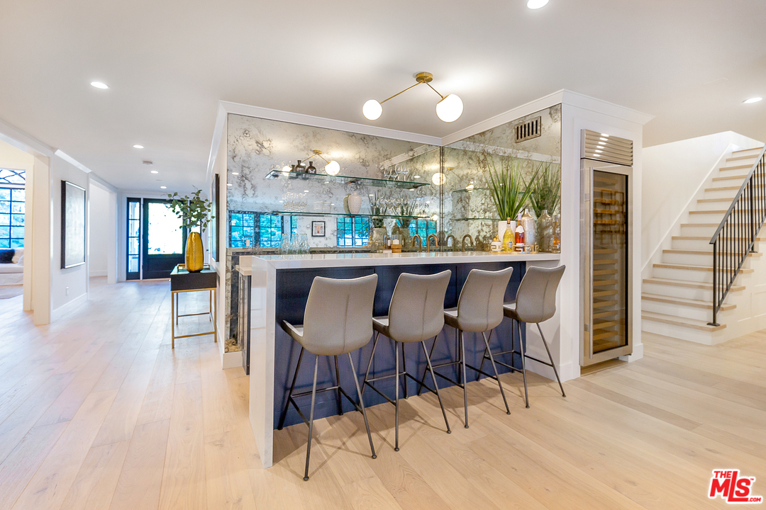 5403 Jed Smith Road Hidden Hills, CA 91302 - Photo 10 of 43