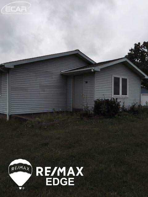 5565 Birch Run Road Millington, MI 48746 - Photo 37 of 40 20437418-36.JPG