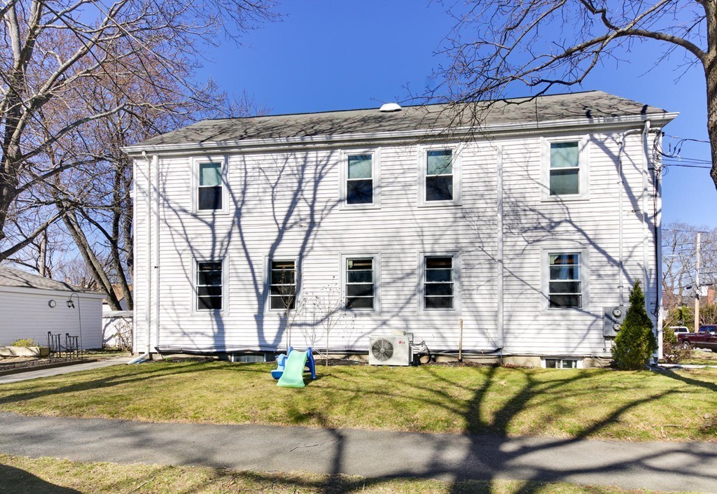 133 Parmenter Road, Unit 133 Newton, MA 02465 - Photo 4 of 24