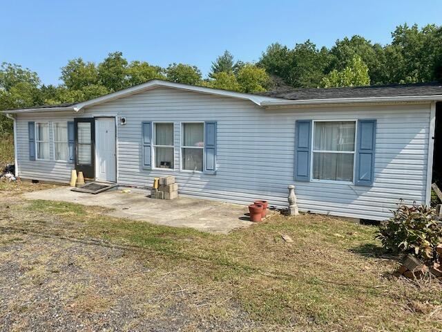 358 Poor Farm Road Fincastle, VA 24090 - Photo 1 of 12 IMG_4509