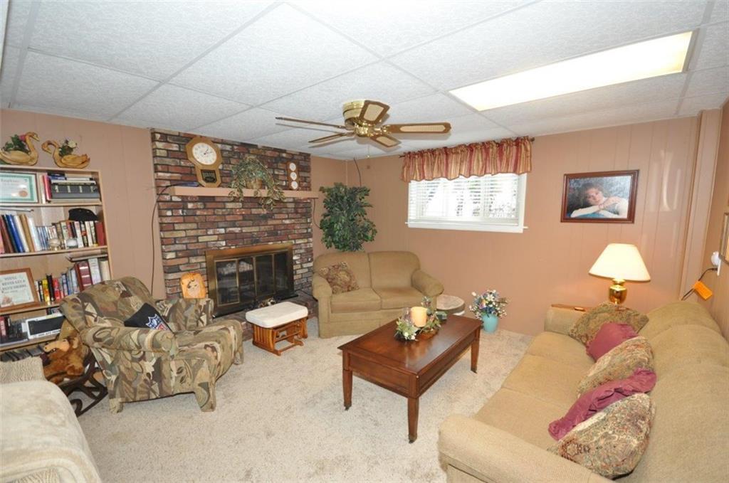 320 Lincoln Hall Road Elizabeth, PA 15037 - Photo 11 of 18 Gallery Image 11