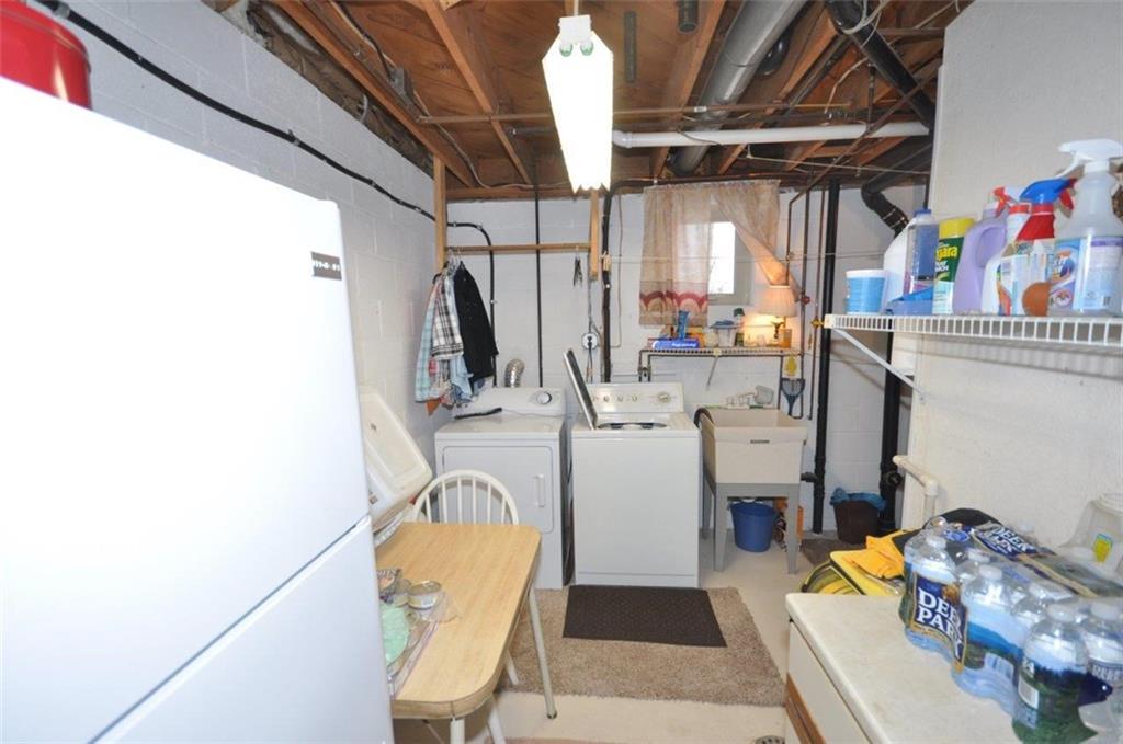 320 Lincoln Hall Road Elizabeth, PA 15037 - Photo 14 of 18 Gallery Image 14