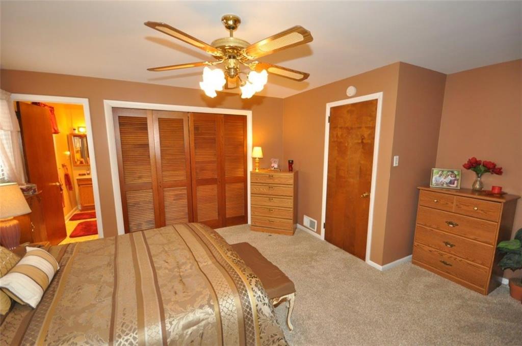 320 Lincoln Hall Road Elizabeth, PA 15037 - Photo 6 of 18 Gallery Image 6