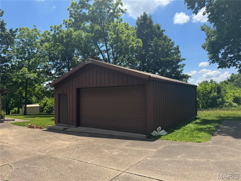 2540 South Highway 94 Defiance, MO 63341 - Photo 3 of 8