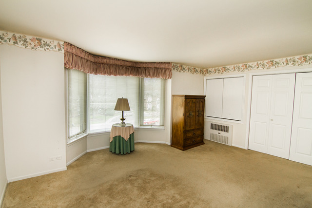 401 Ascot Drive, Unit 2K Park Ridge, IL 60068 - Photo 12 of 16