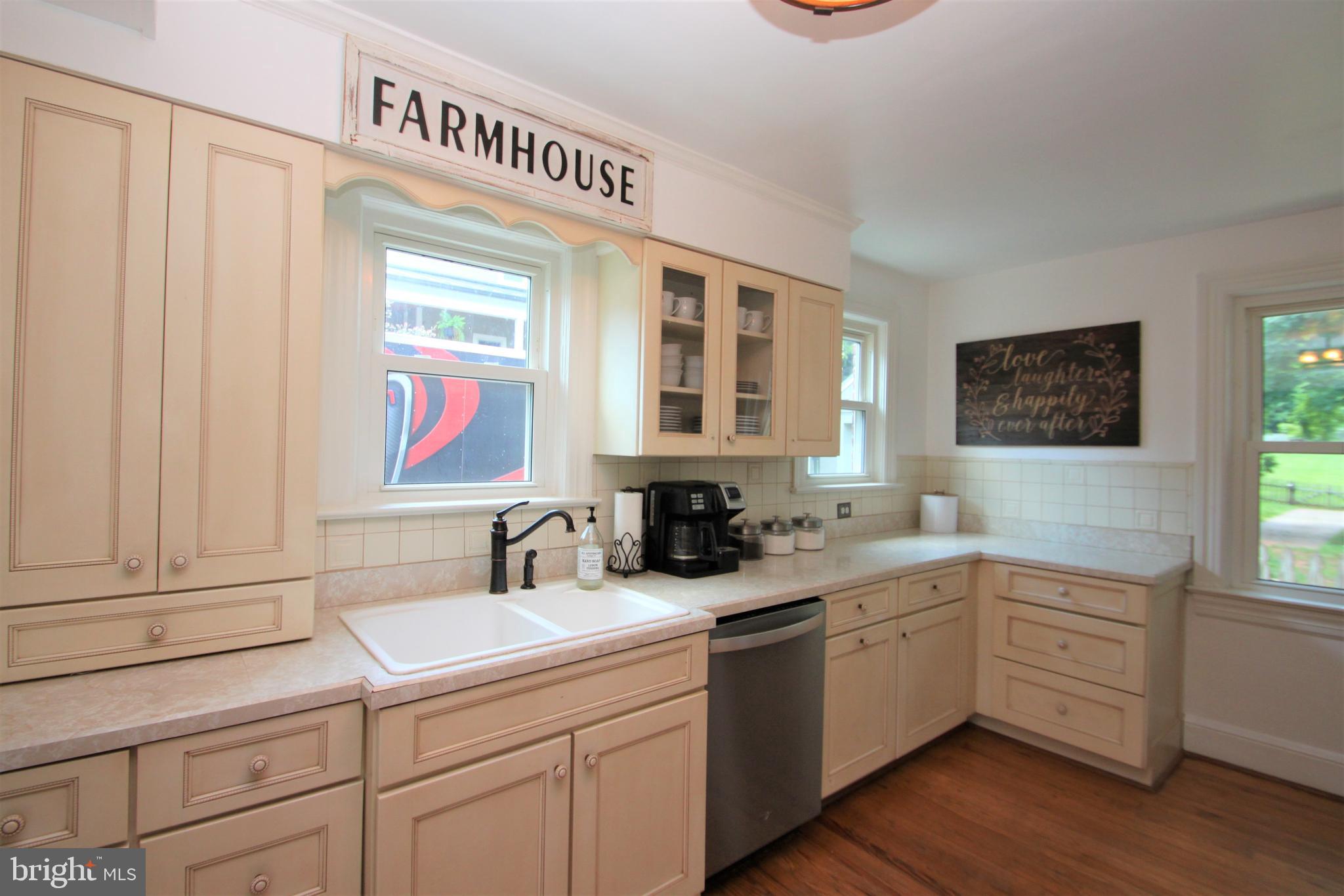 1136 South Blue Ridge Avenue Culpeper, VA 22701 - Photo 12 of 32 Gallery Image 12