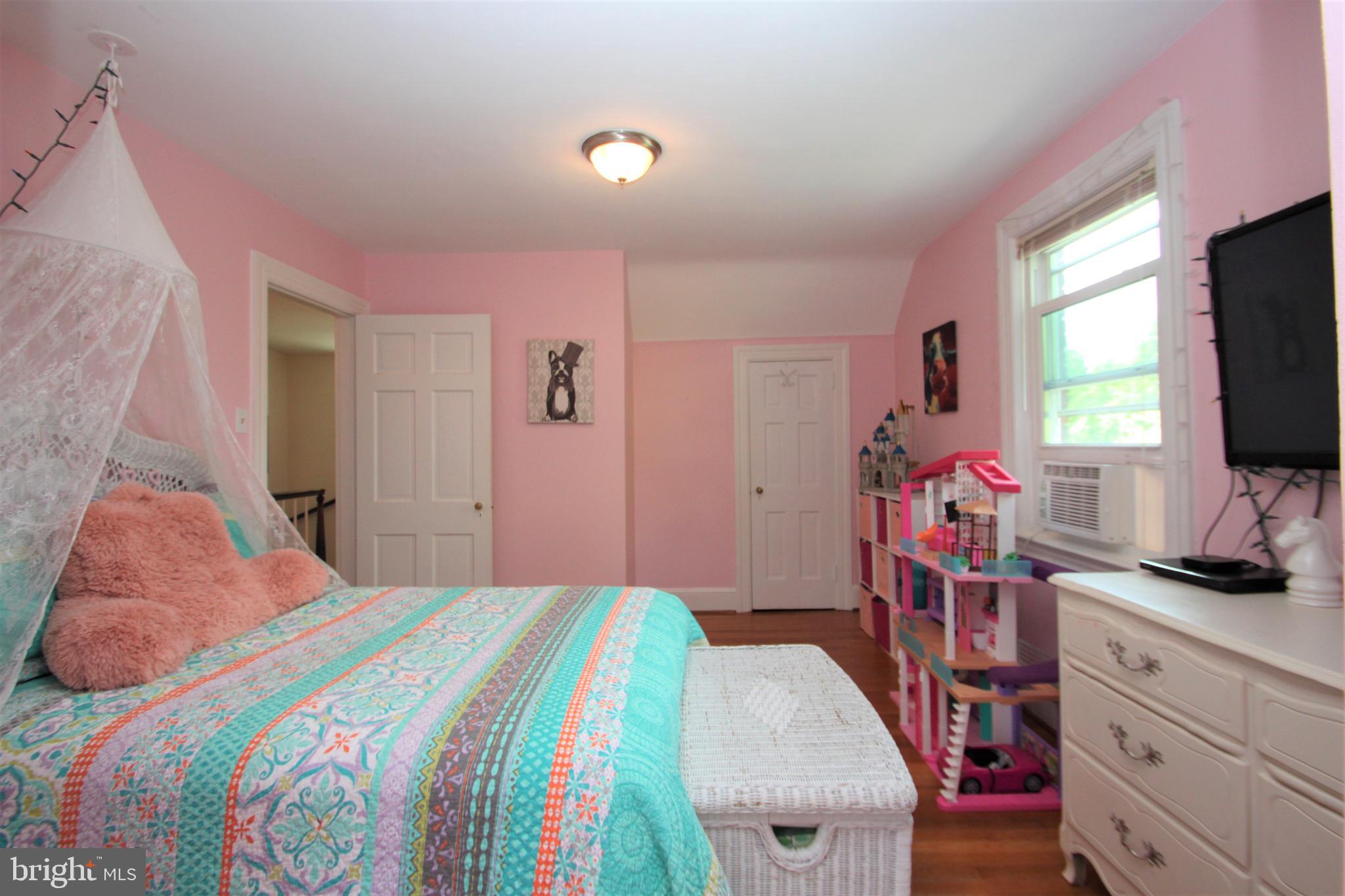 1136 South Blue Ridge Avenue Culpeper, VA 22701 - Photo 19 of 32 Gallery Image 19