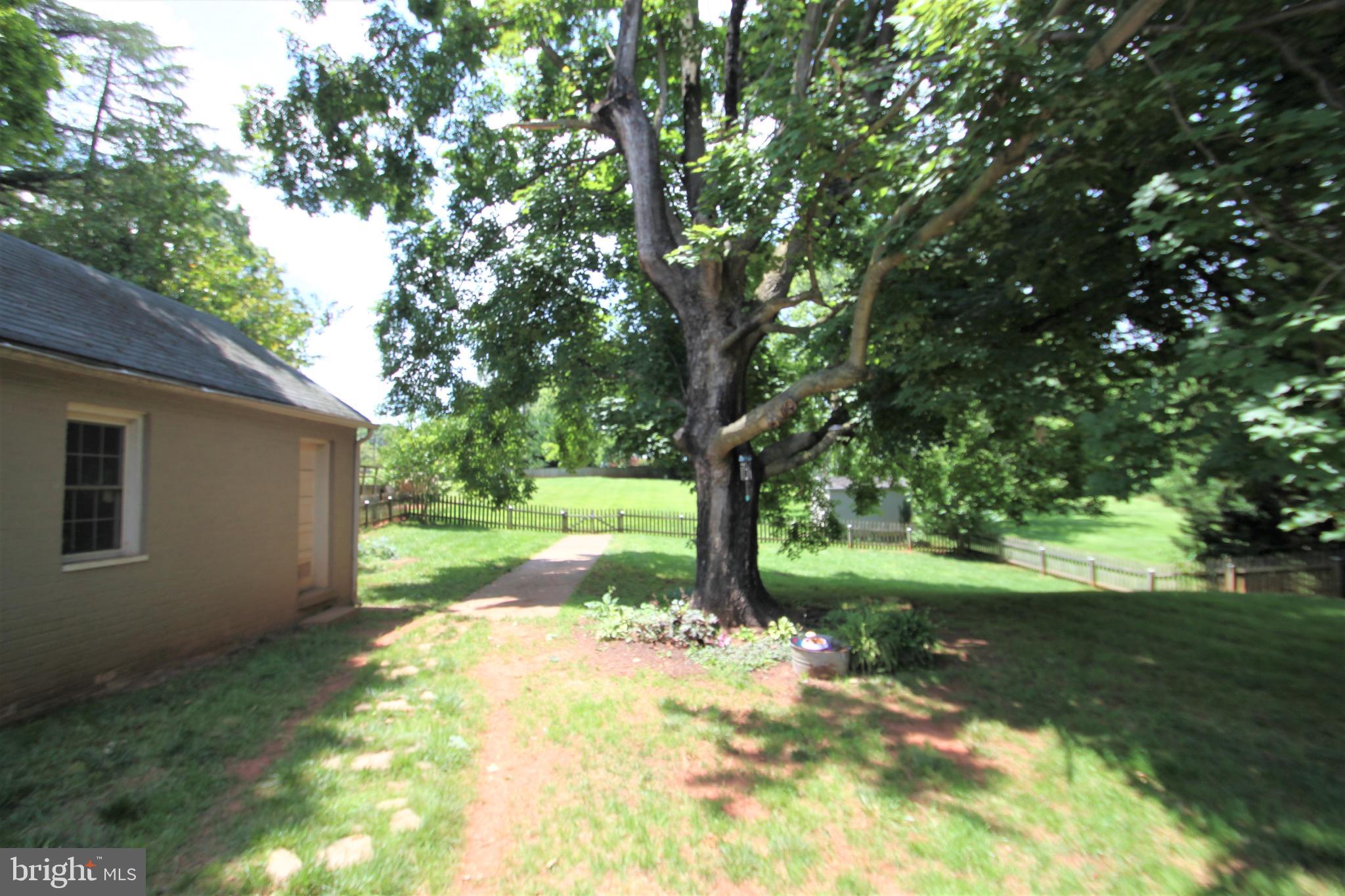 1136 South Blue Ridge Avenue Culpeper, VA 22701 - Photo 31 of 32 Gallery Image 31