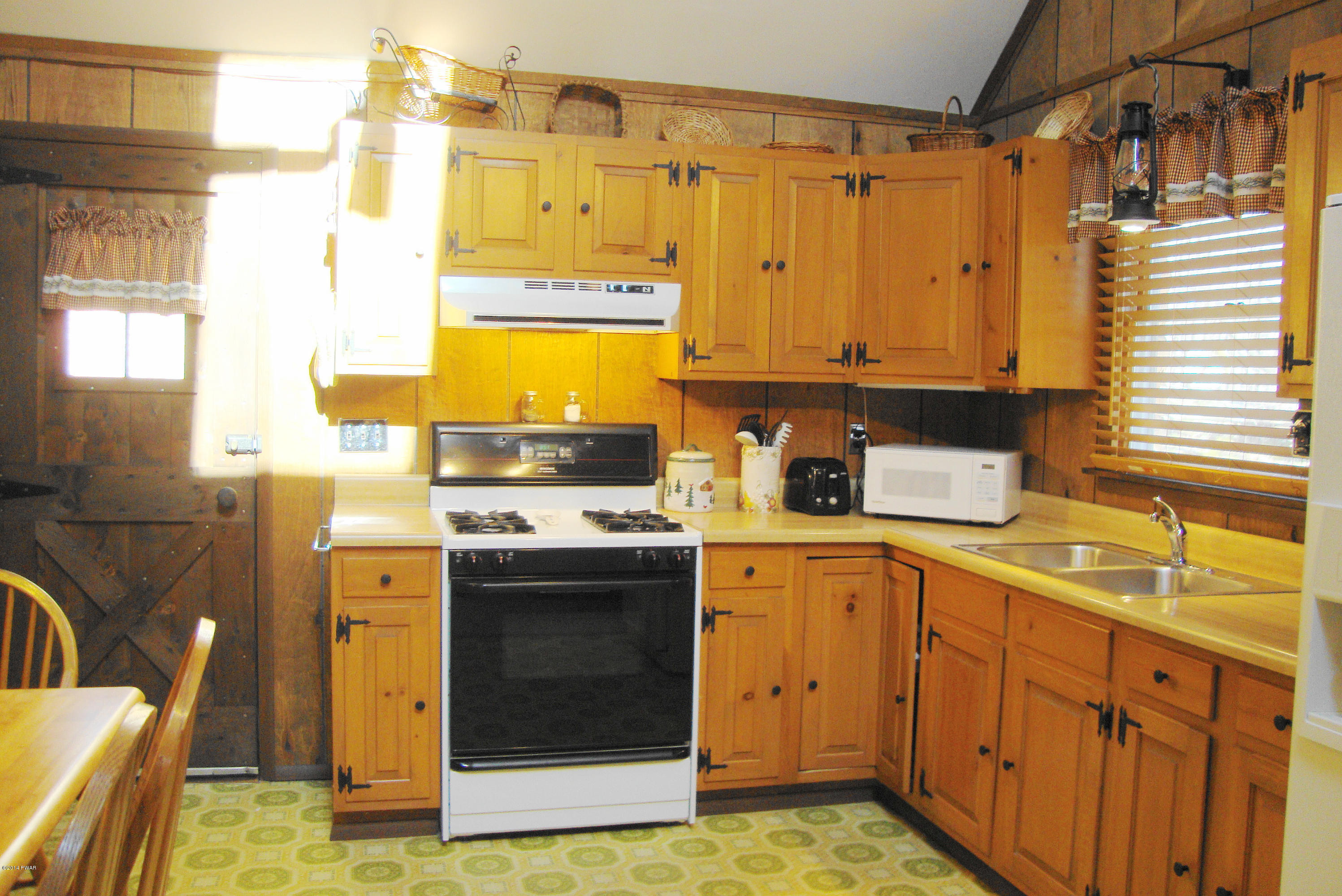 174 Lake Road Lake Ariel, PA 18436 - Photo 17 of 64 Gallery Image 17