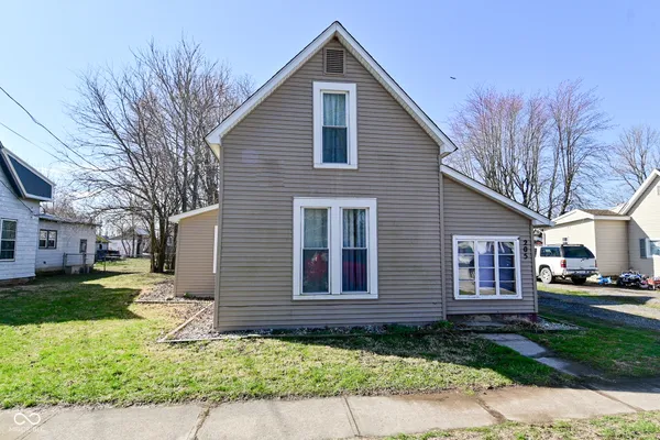 $179,000 | 205 Main Street, New Market, IN 47965