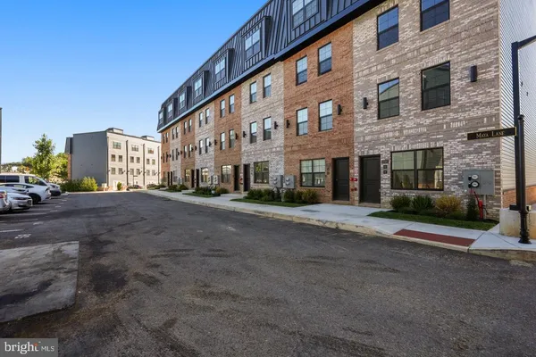$369,999 | 2709 Priya, Unit A76, Philadelphia, PA 19131