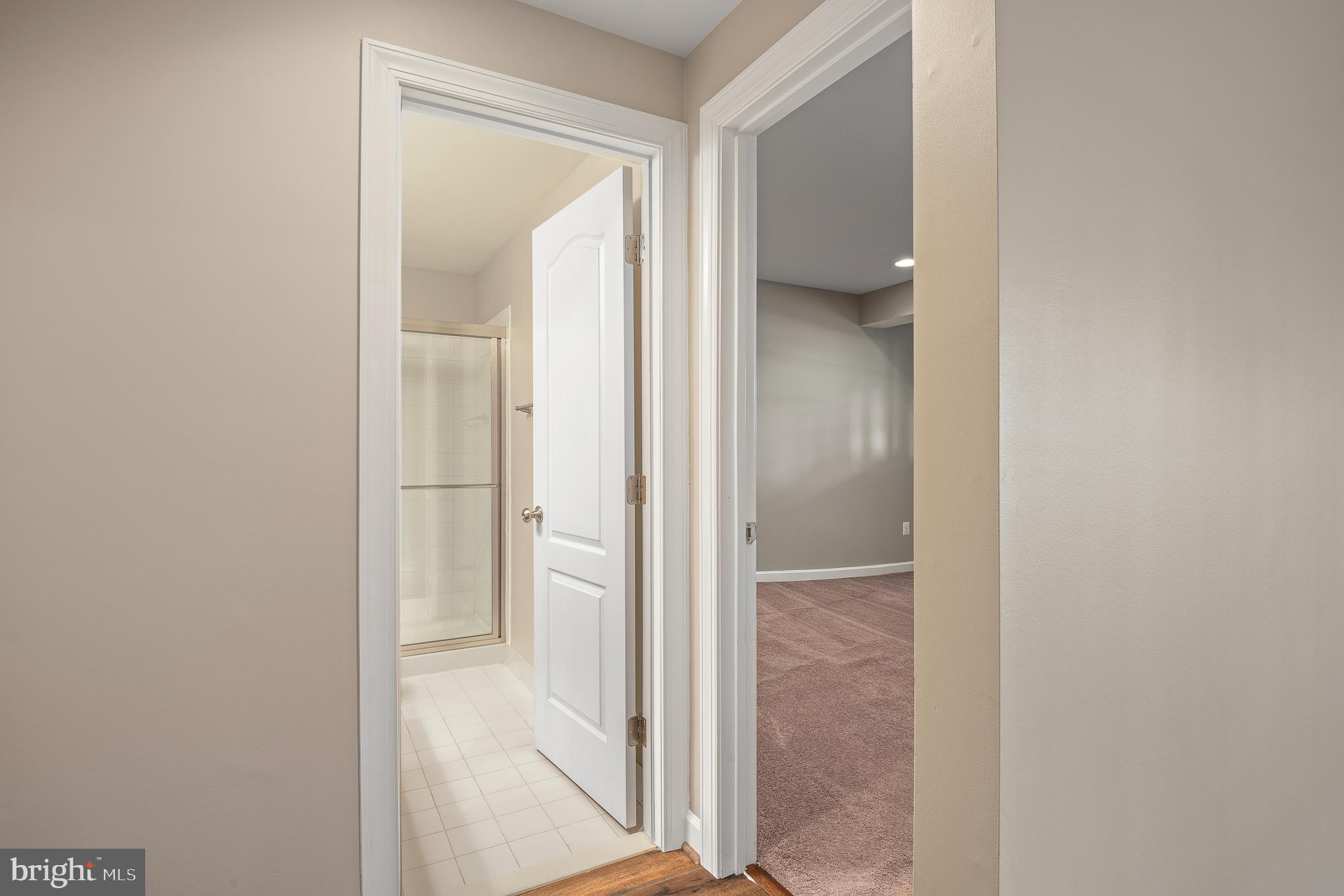 16862 Reef Knot Way Woodbridge, VA 22191 - Photo 74 of 99 a view of a bathroom from a corridor