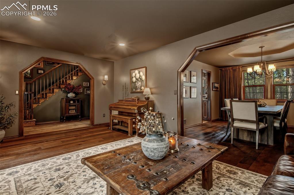 255 Jack Boot Way Monument, CO 80132 - Photo 8 of 32 Formal Living