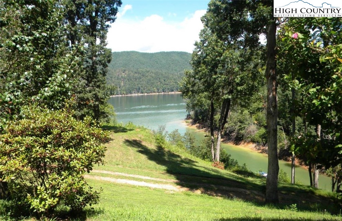 980 Atwood Road Butler, TN 37640 - Photo 20 of 22