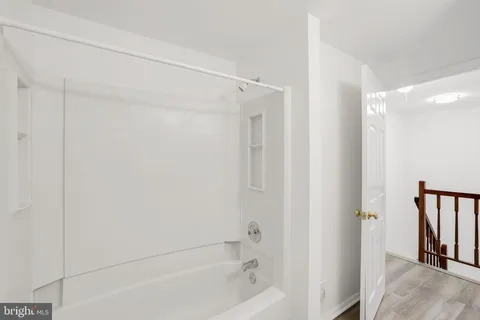 $749,900 | 2914 Montauk Court, Falls Church, VA 22042