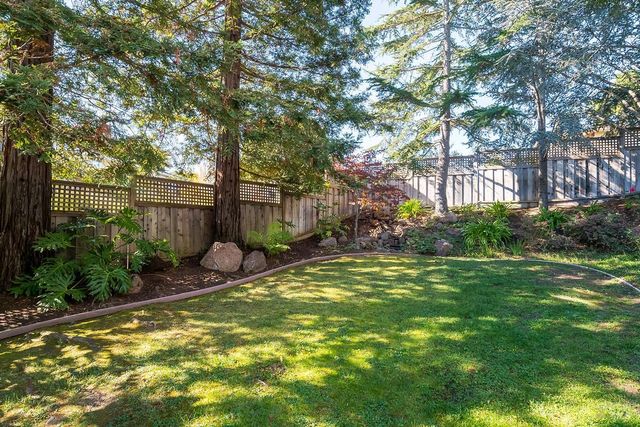 $1,125,000 | 215 San Ramon Way, Novato, CA 94945