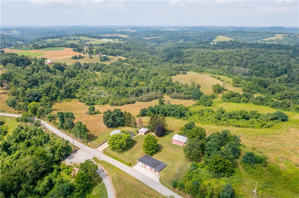 517 Chestnut Ridge Road Washington, PA 15301 - Photo 4 of 25