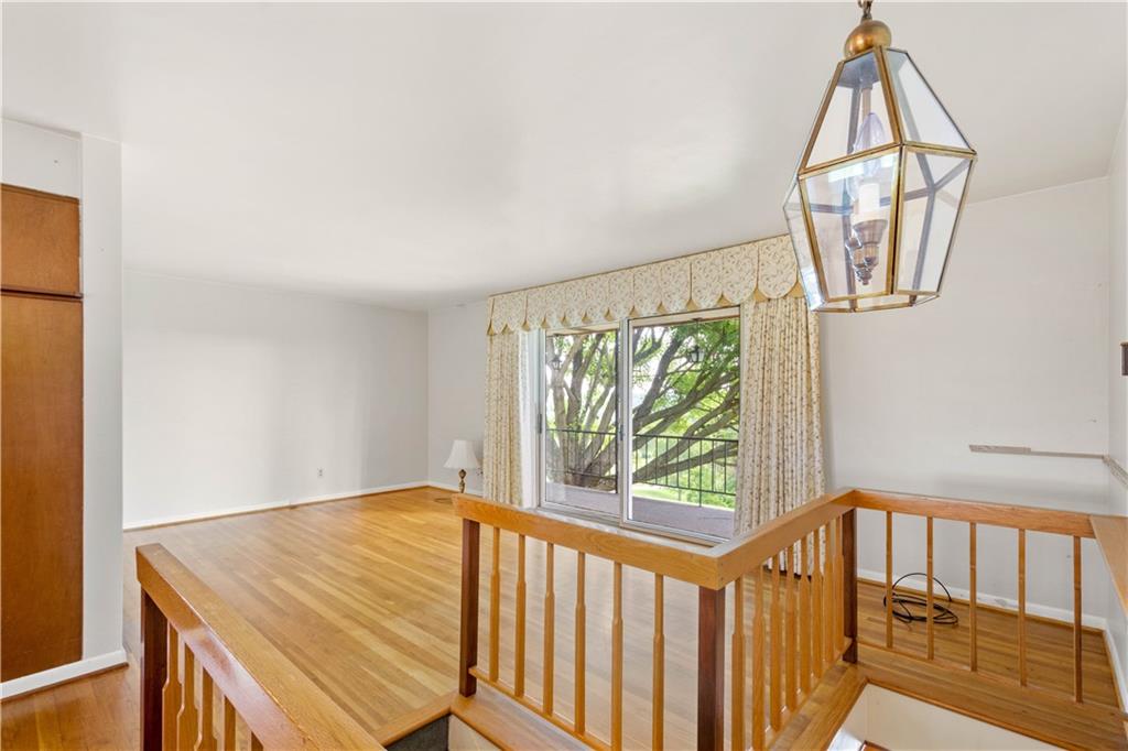 517 Chestnut Ridge Road Washington, PA 15301 - Photo 5 of 25