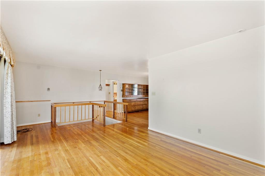 517 Chestnut Ridge Road Washington, PA 15301 - Photo 8 of 25