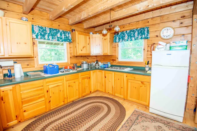 $289,000 | 1808 Tom Lake Road, Hovland, MN 55606