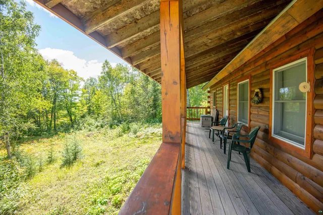 $289,000 | 1808 Tom Lake Road, Hovland, MN 55606