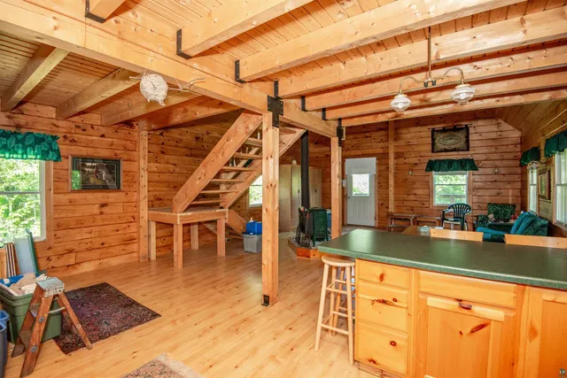 $289,000 | 1808 Tom Lake Road, Hovland, MN 55606