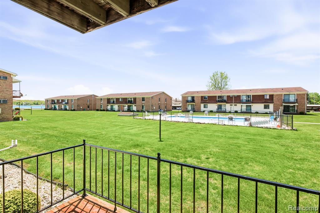 1900 River Road, Unit 2 Marysville, MI 48040 - Photo 5 of 30