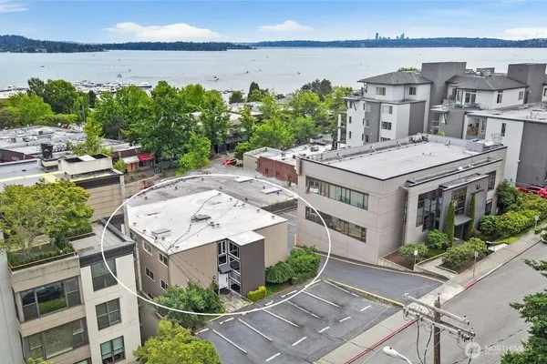 $2,500 | 125 3rd Avenue, Unit 200, Kirkland, WA 98033