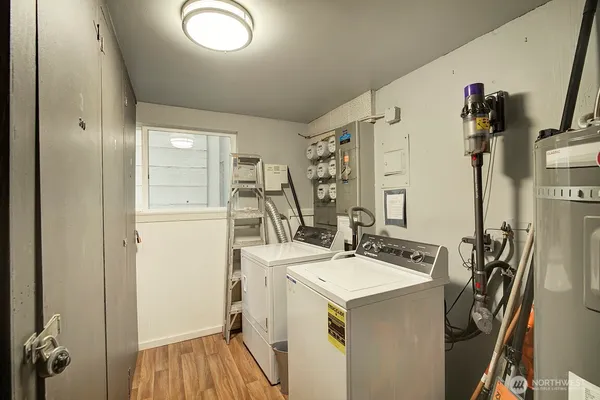 $2,500 | 125 3rd Avenue, Unit 200, Kirkland, WA 98033