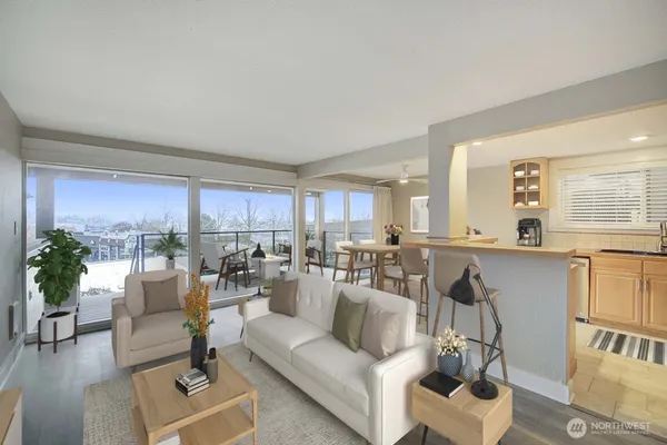 $2,500 | 125 3rd Avenue, Unit 200, Kirkland, WA 98033