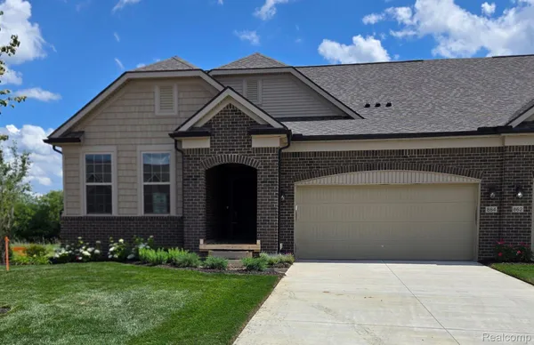 $659,990 | 864 Kelpie Drive, Ann Arbor, MI 48108