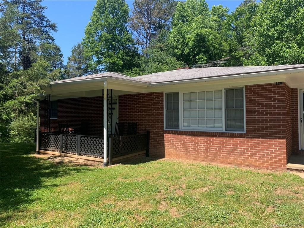 220 Landrum Road Columbus, NC 28722 - Photo 4 of 19